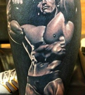 Arnold Scwarcneger sport tattoo