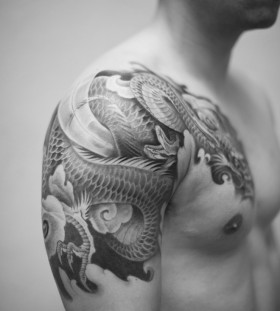 Dragon tattoo shoulder