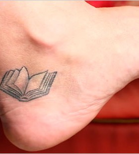 Awesome-small-book-tattoo-280x311.jpg