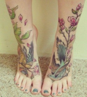 Ornaments on leg tattoo