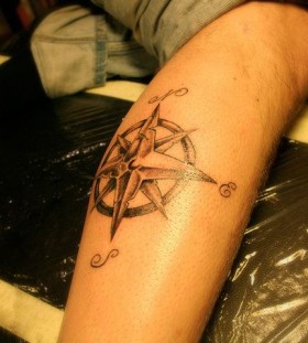 Awesome looking compass tattoo on leg