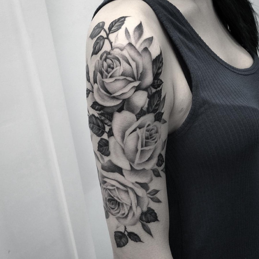 black-and-grey-rose-tattoo-by-elisabeth-markov