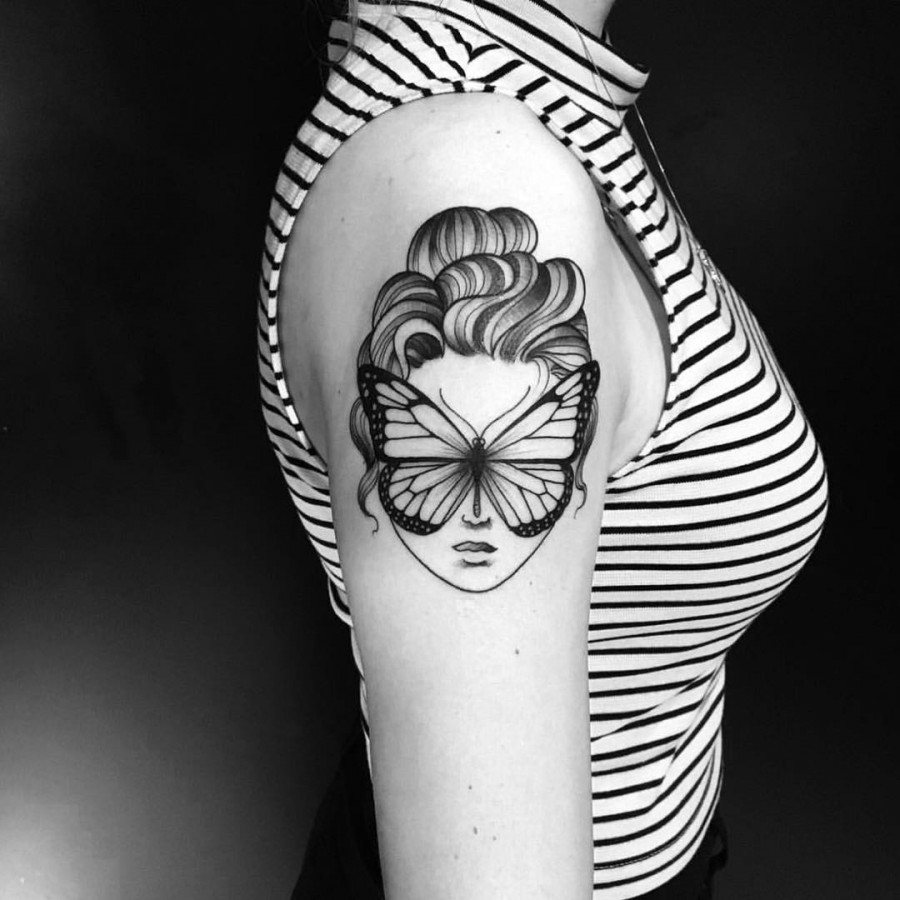 butterfly tattoo by miltonreistatuador