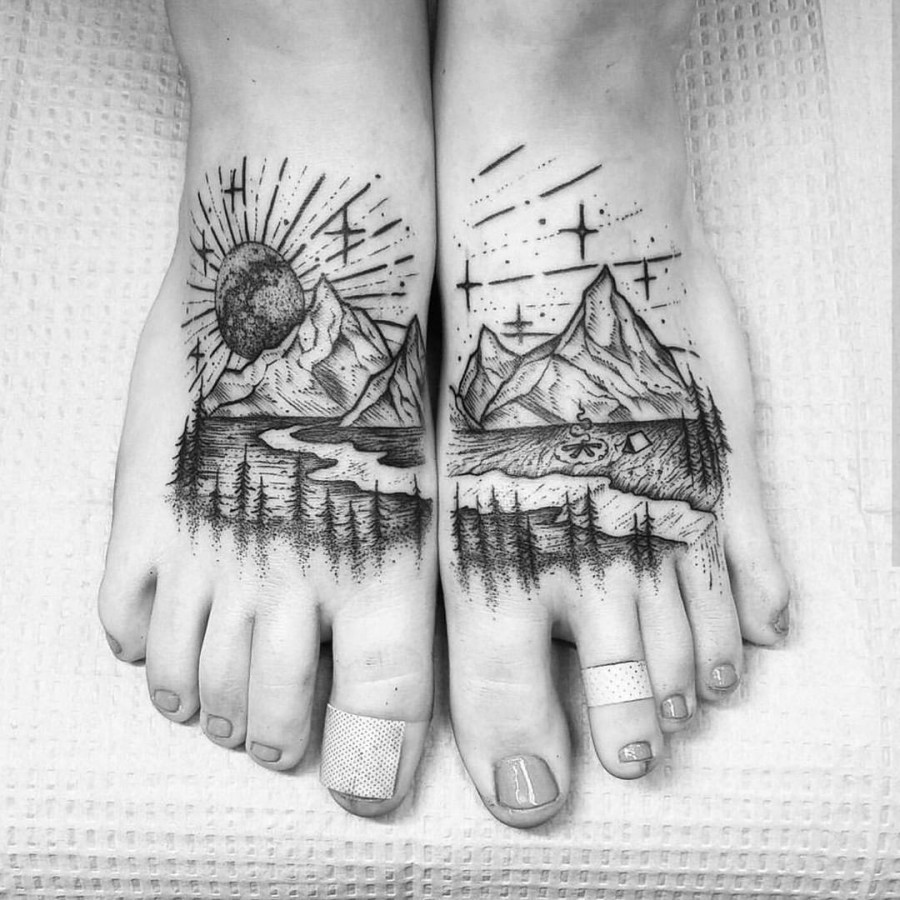 feet tattoos by thomasetattoos