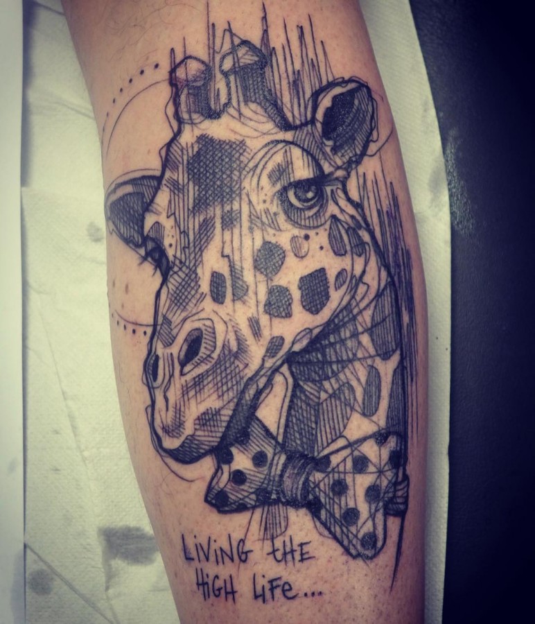 giraffe sketch style tattoo by lea nahon