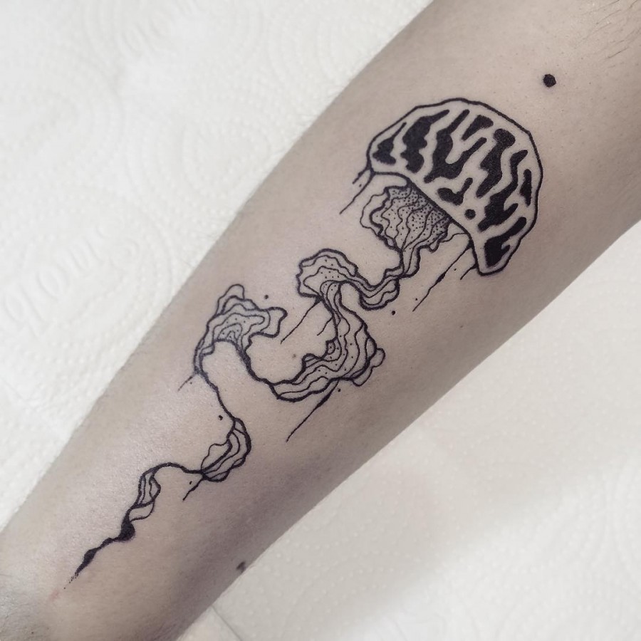 jellyfish tattoo by guga scharf