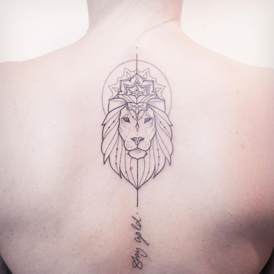 lion tattoo by melina wendlandt