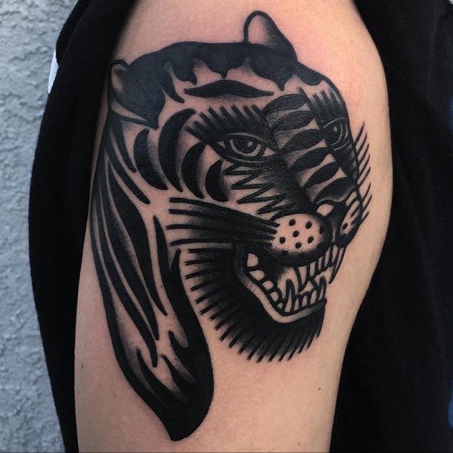 tiger tattoo by blackworkers