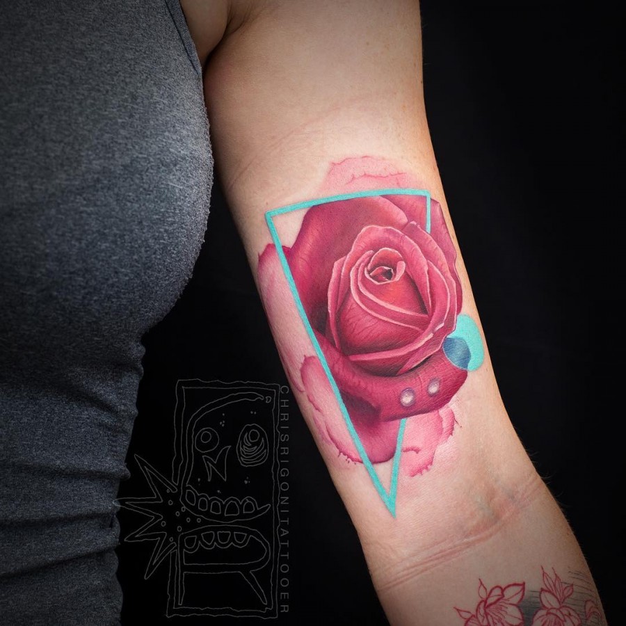 triangle-rose-tatto-by-chris-rigoni