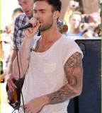 Adam Levine Tattoos Seen While Singing
