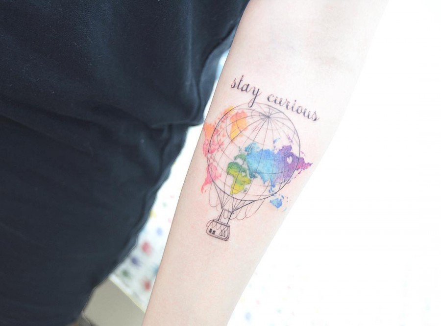 air-balloon-and-world-map-tattoo-by-tattooist_banul