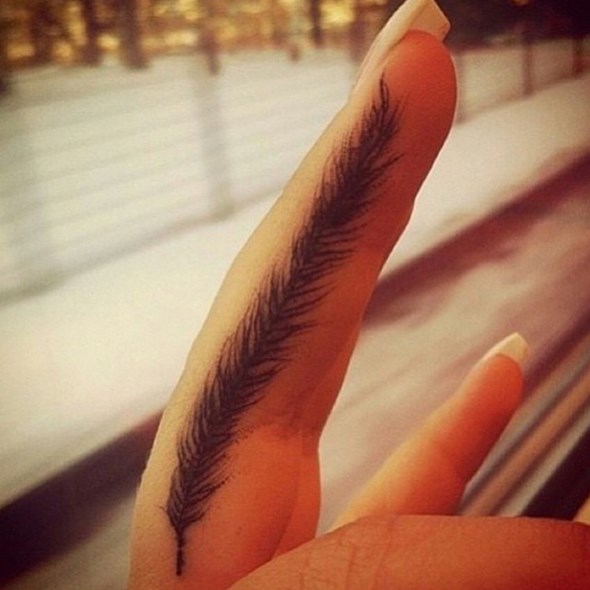 finger feather2