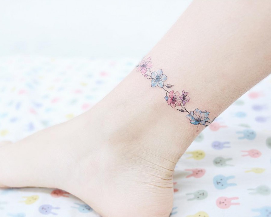 flower-anklet-tattoo-by-tattooist_banul
