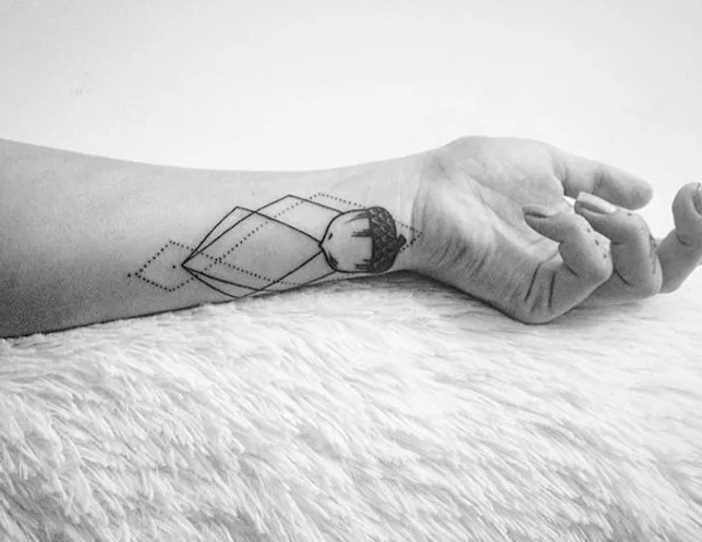 geometric-wrist-acorn-tattoo