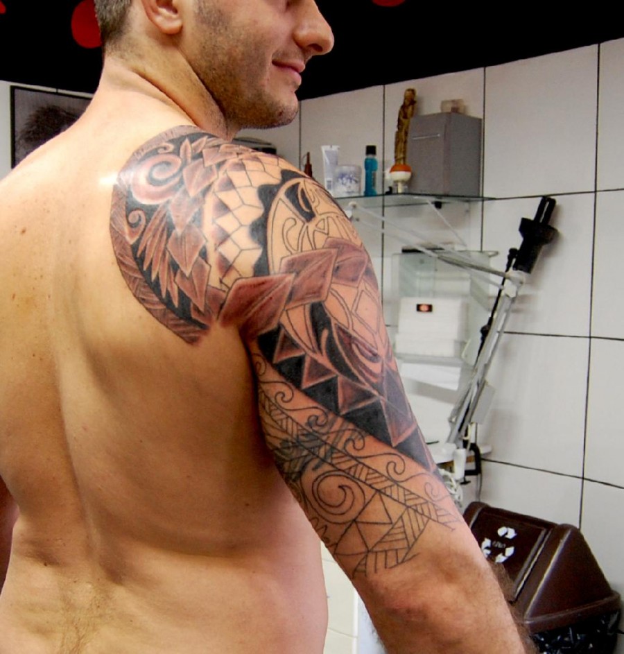Over-the-Shoulder / Sleeve Polynesian Tattoo Designs for Men