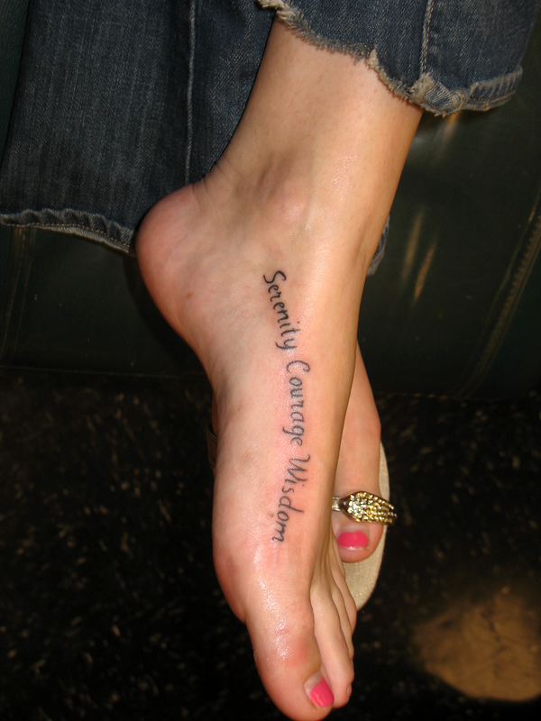 Chic Tattoos Of Quotes On Feet