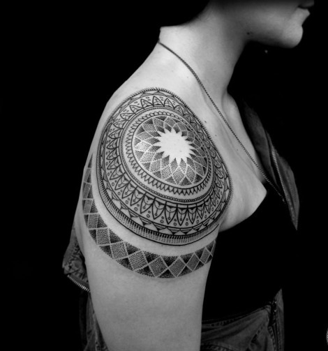 shoulder mandala dotwork tattoo