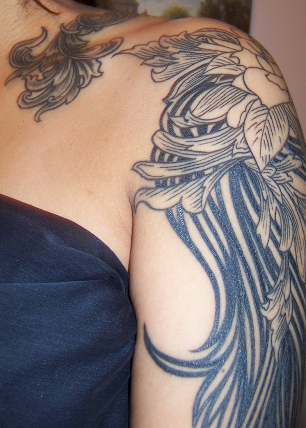 Beautiful Swirly Flower Shoulder / Arm / Sleve Tattoos Design For Women