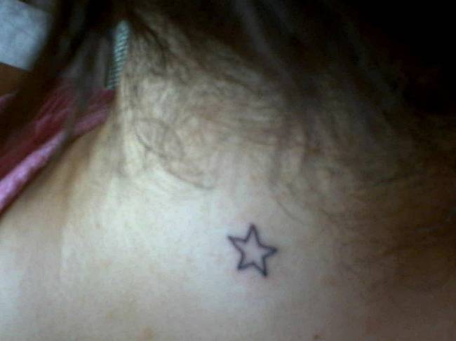 Star Tattoo Neck Body Picture for Women