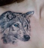 Shoulder / Chest Wolf Tattoo Design For Men