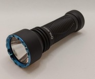 Javelot Mini: The Compact Long-Range EDC Flashlight