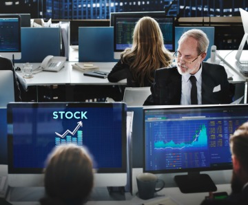 ADVANTAGEOUS FACTORS OF STOCK MARKET