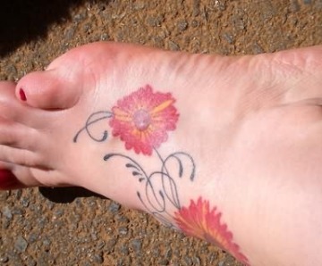 Daisy Tattoos On Foot