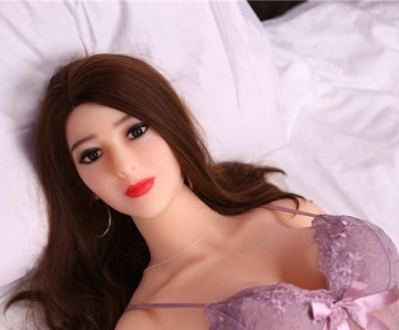 Exploring the Extraordinary Realms of Adult Companions – Toys vs. Dolls