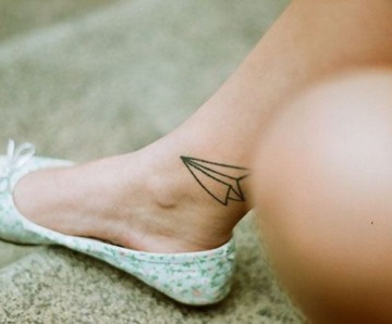 Origamis tattoos on legs