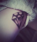 rihanna_diamond_tattoo-296x296