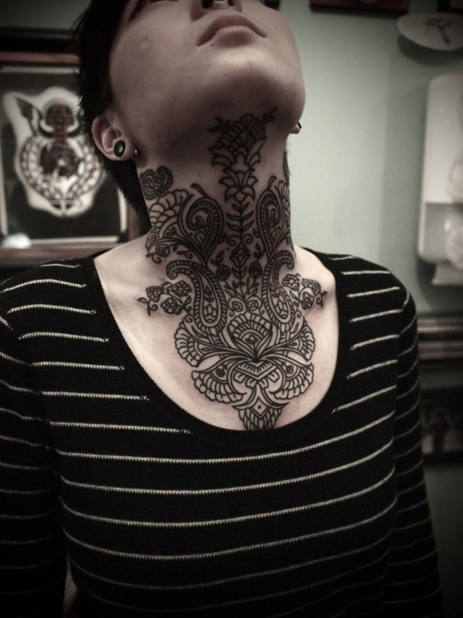Amazing-neck-tattoo-767×1024