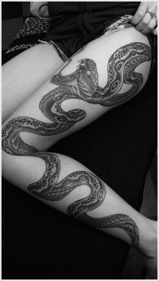 thigh tattoo snake