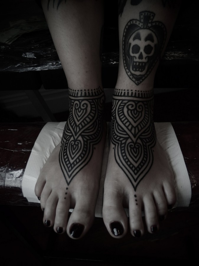 foot tattoos by guy le tattooer scull