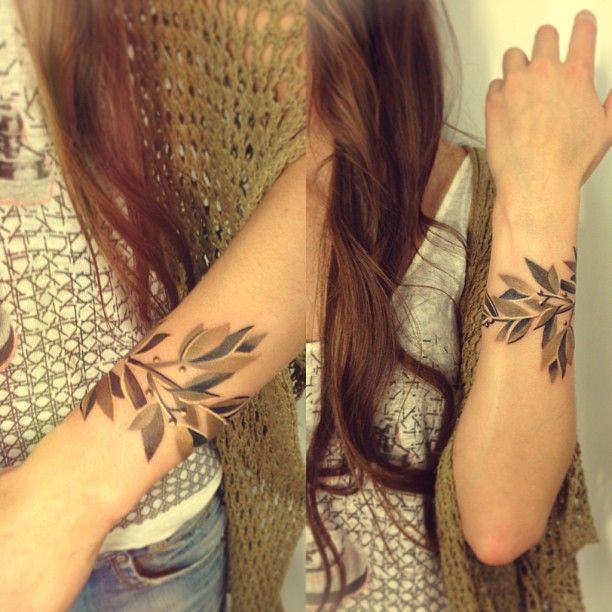 sasha unisex tattoo grey minimal leaves bracelet