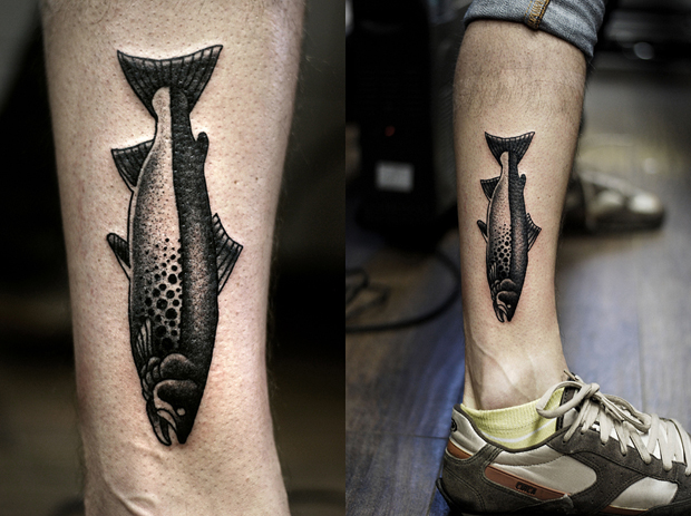 kamil czapiga fish tattoo on leg