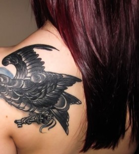 Bird tattoo by Pari Corbitt
