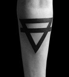 Innovative geometric tattoo