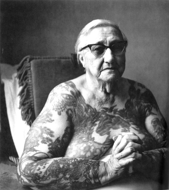 Old women tattoos