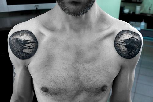 SV.A tattoo crows on shoulders