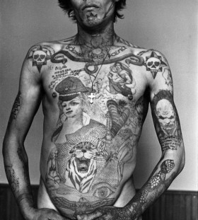 Body prison tattoos