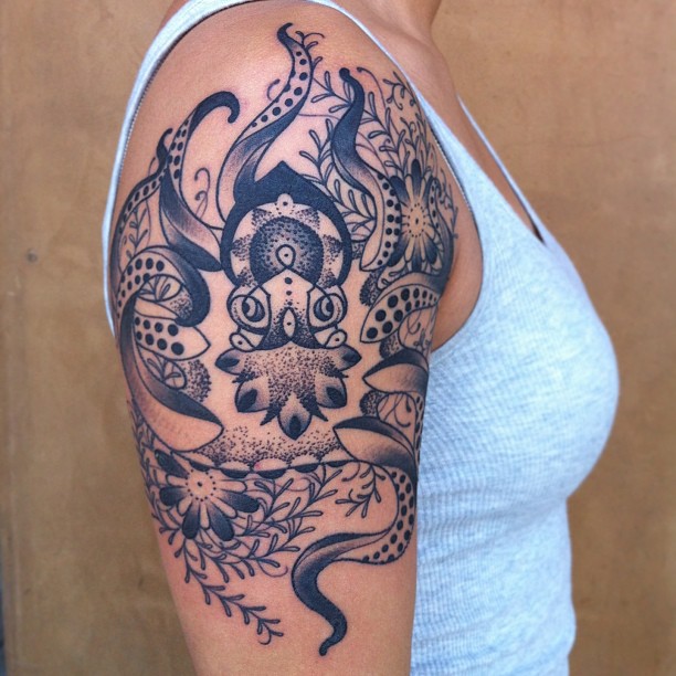 Shoulder tattoo by Gemma Pariente