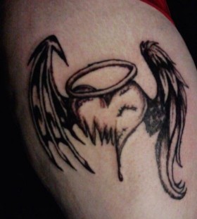 black heart tattoos with wings