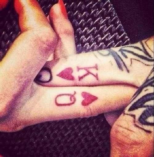 finger tattoo king and queen