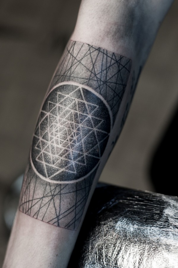 hand tattoo black geometry