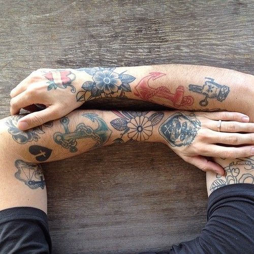 hand tattoo minimalistic colors
