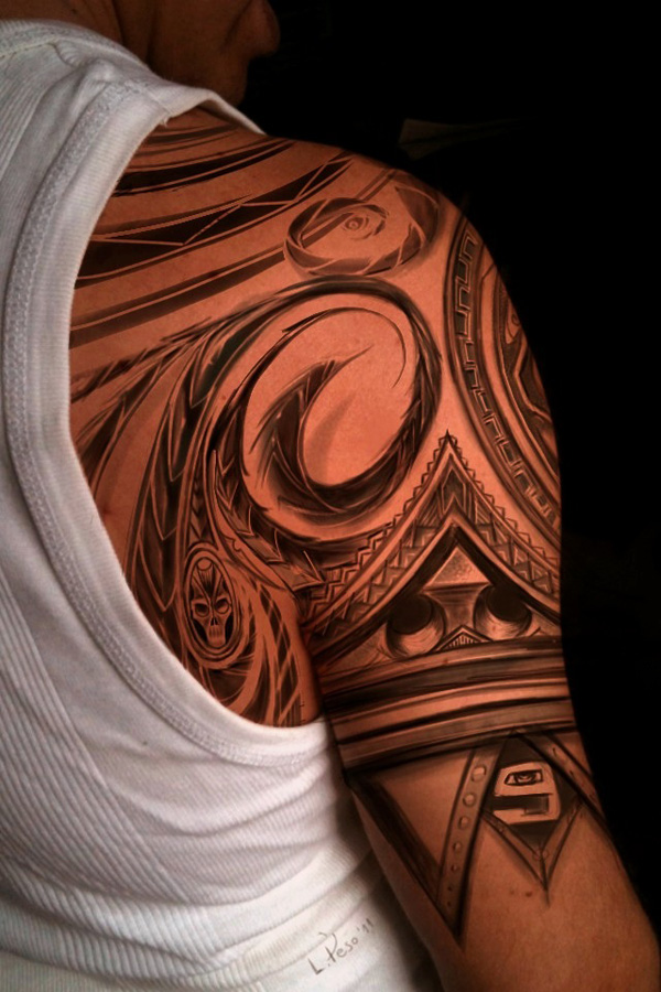shoulder tattoo tribal