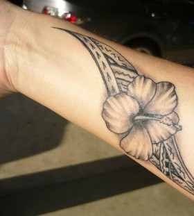 tribal tattoo for girls with rose