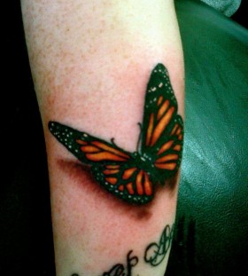3d-Butterfly-Tattoos-on-Leg