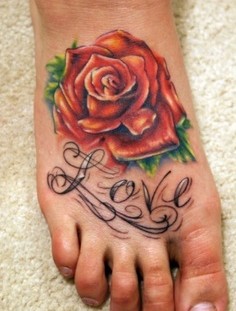 A little rose on the foot