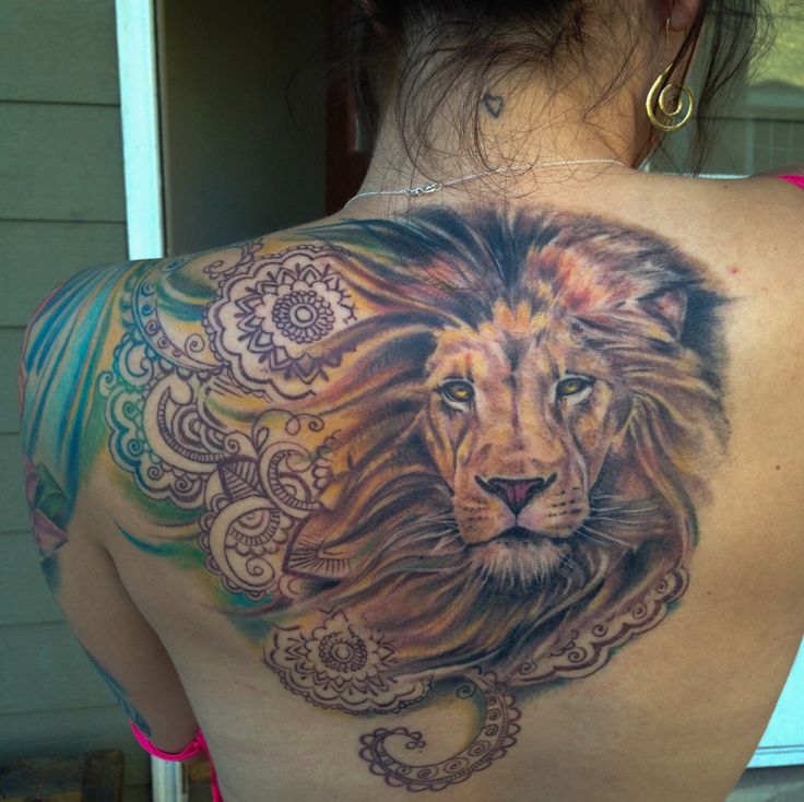 Amaizing lion tattoo